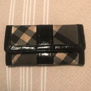 BURBERRY wallet